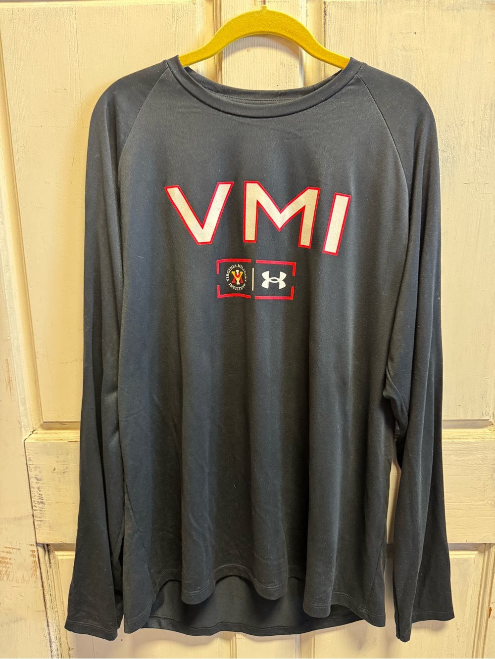 Men’s Under Armour VMI Long-Sleeve Performance Shirt